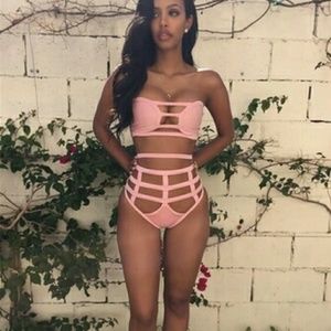 Pink cut out highwaist swimsuit set