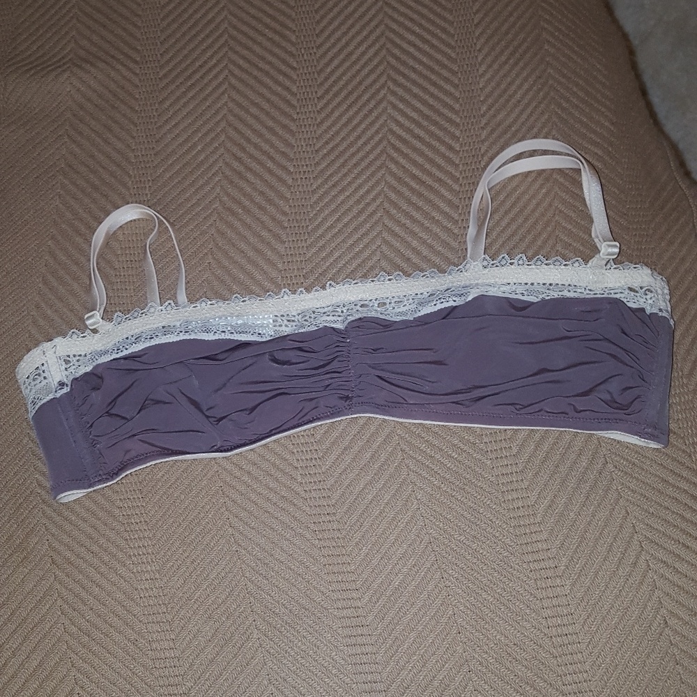 Urban Outfitters Lace Bandeau