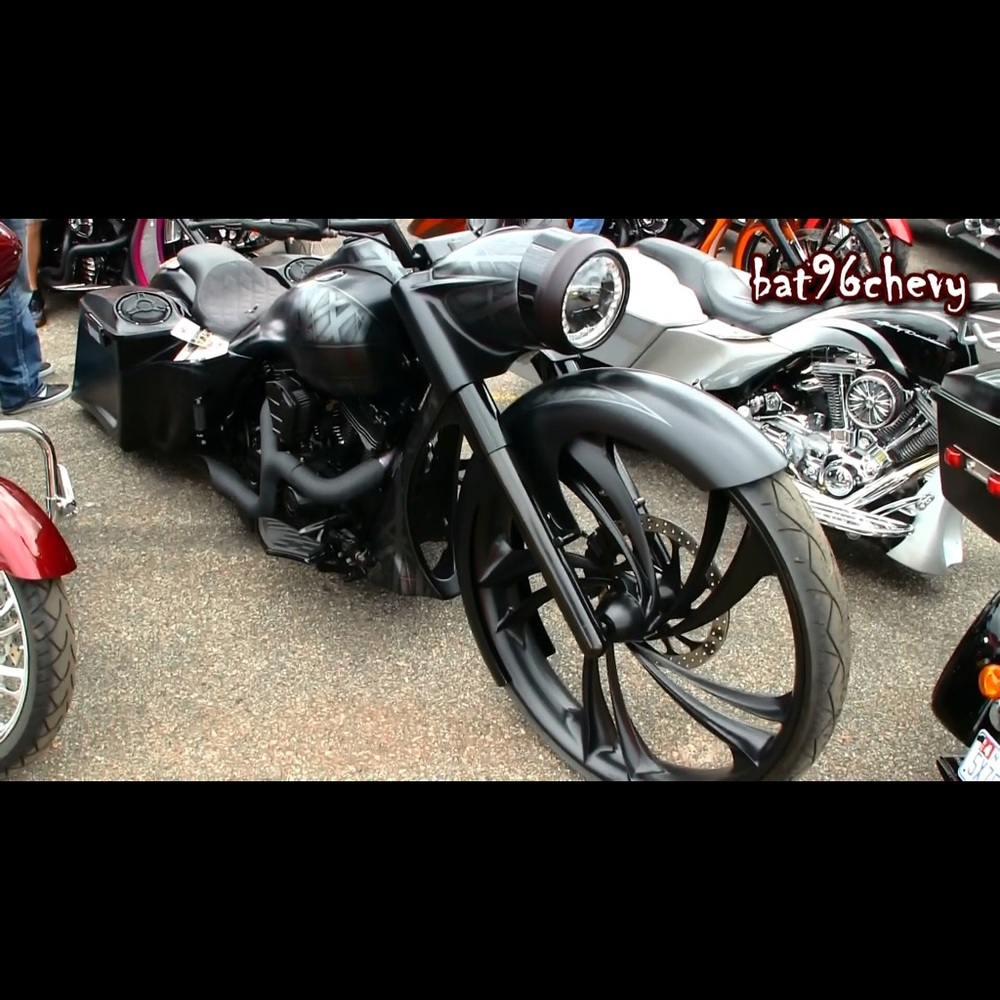 Meet your Posher, Justin