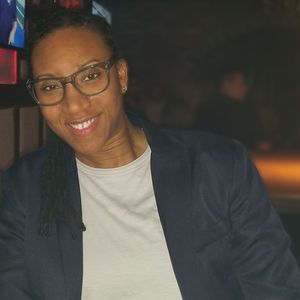 Meet your Posher, Simone