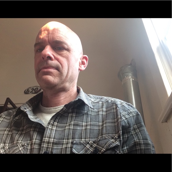 Meet your Posher, Raymond - Picture 1 of 1