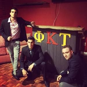 Meet your Posher, Gyerard