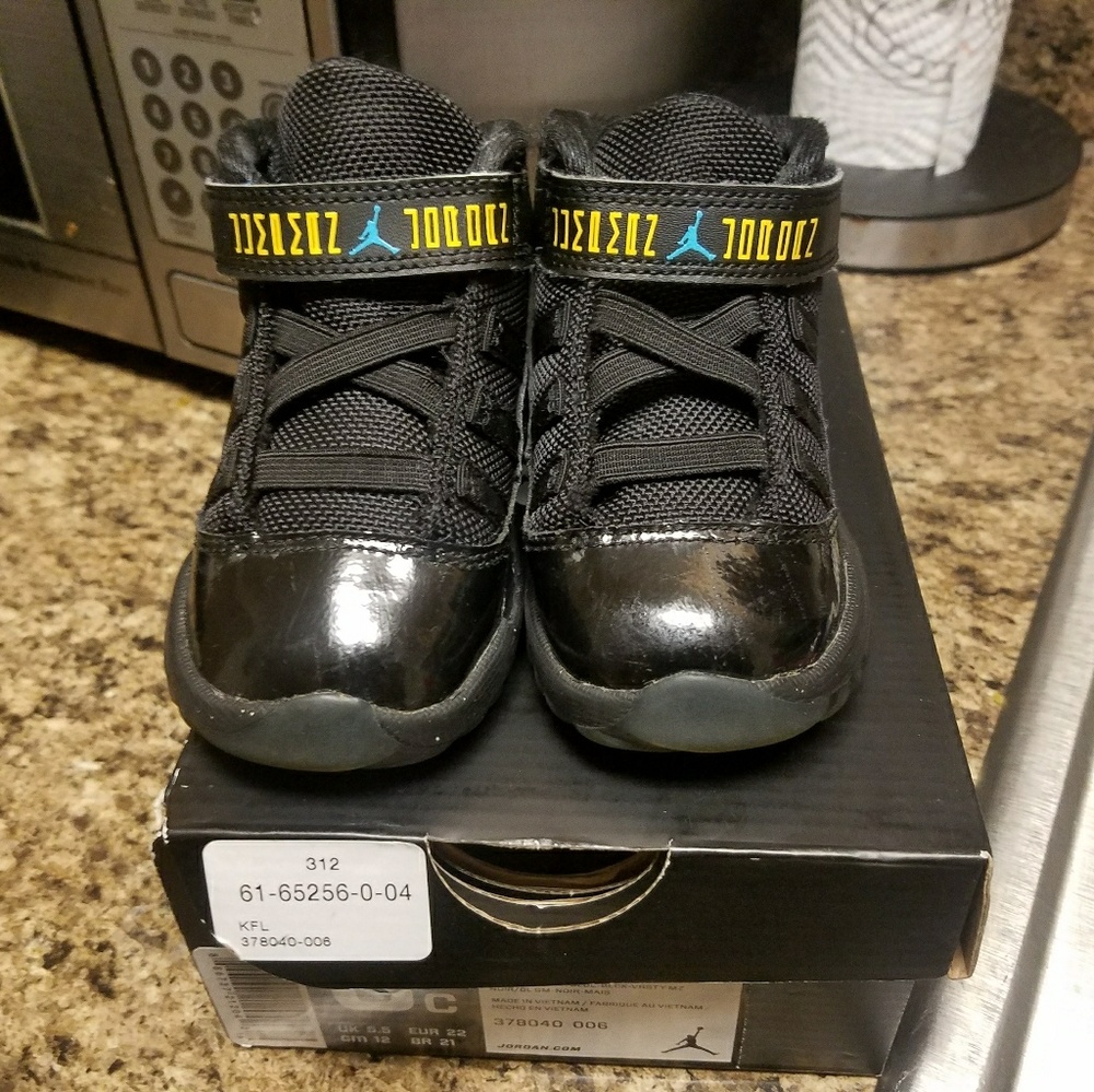 Air jordan xi gamma sz6c