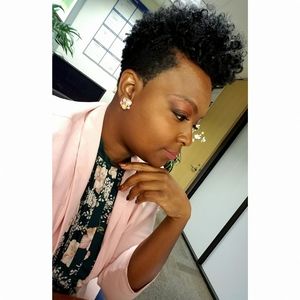 Meet your Posher, Tianisha