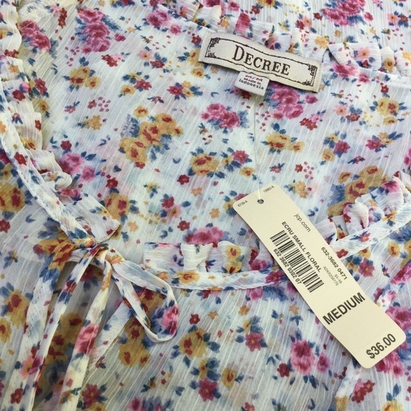 Decree Sz M with Tags Semi Sheer Top (B7) - Picture 4 of 4