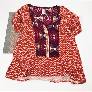 Akemi + kin Anthropologie aztec tunic small Akemi + kin Anthropologie aztec tunic small