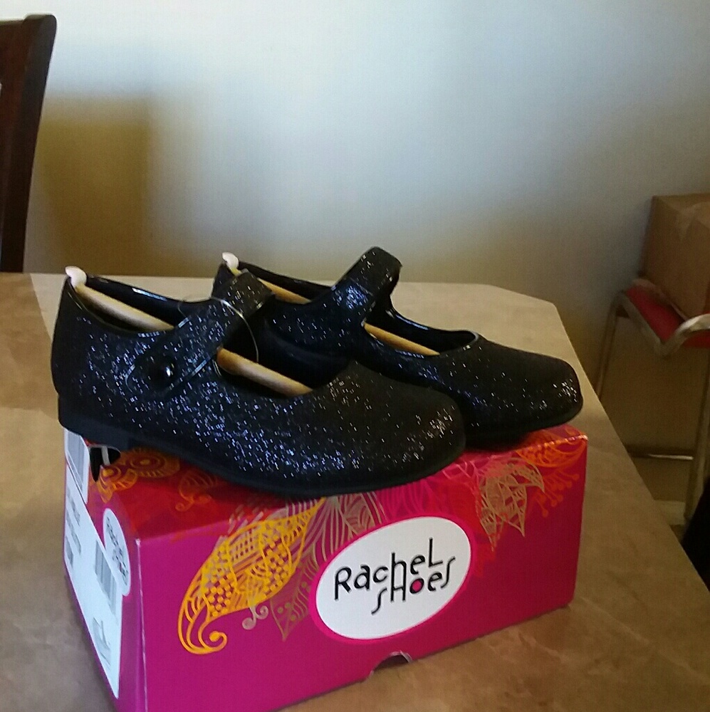 Toddler glitter shoe NEW