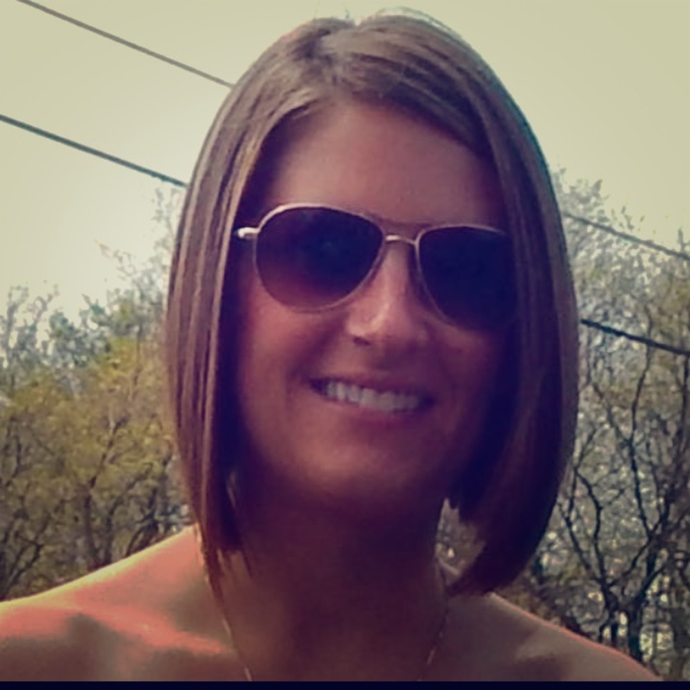 Meet your Posher, Melissa