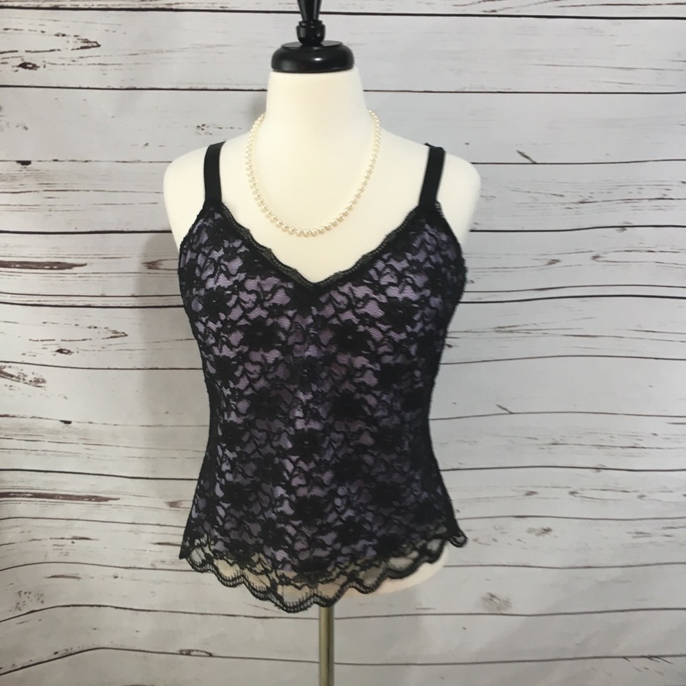 Gorgeous Lilac w/Black Lace Overlay Top SZ 14 EUC