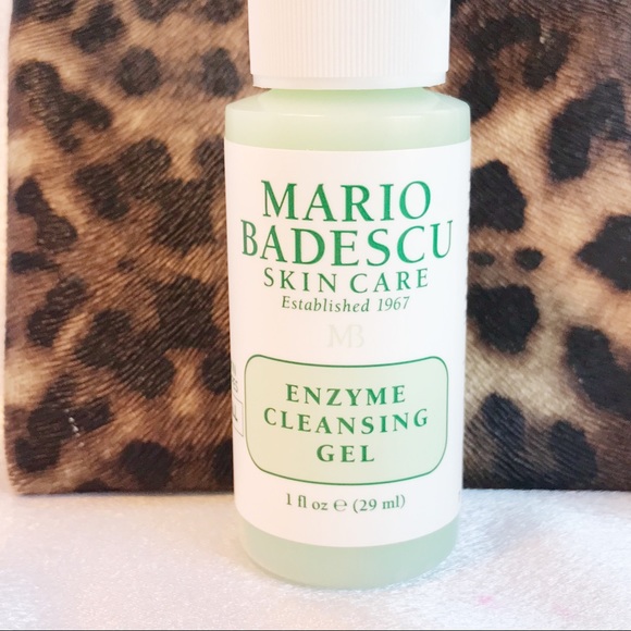 ‼️SOLD‼️Mario Badescu Skincare Bundle & Makeup Bag - Picture 2 of 6
