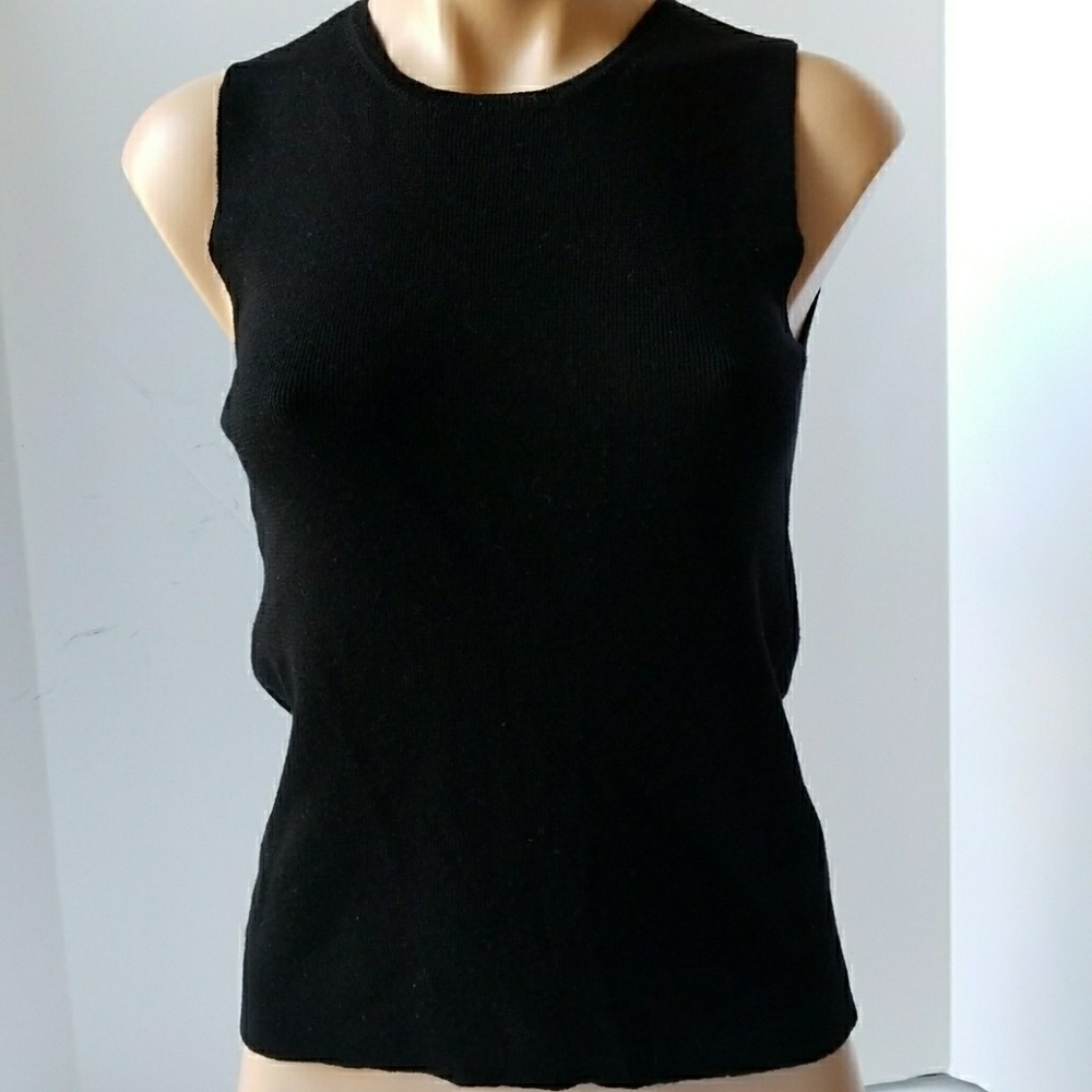 Banana republic black Italian merino top SZ S.