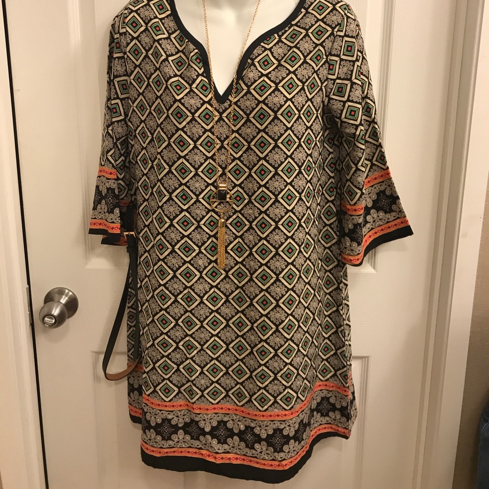 Super cute dress!