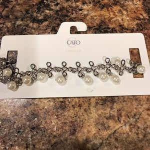 Choker necklace by Cato