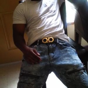 Meet your Posher, Dominick