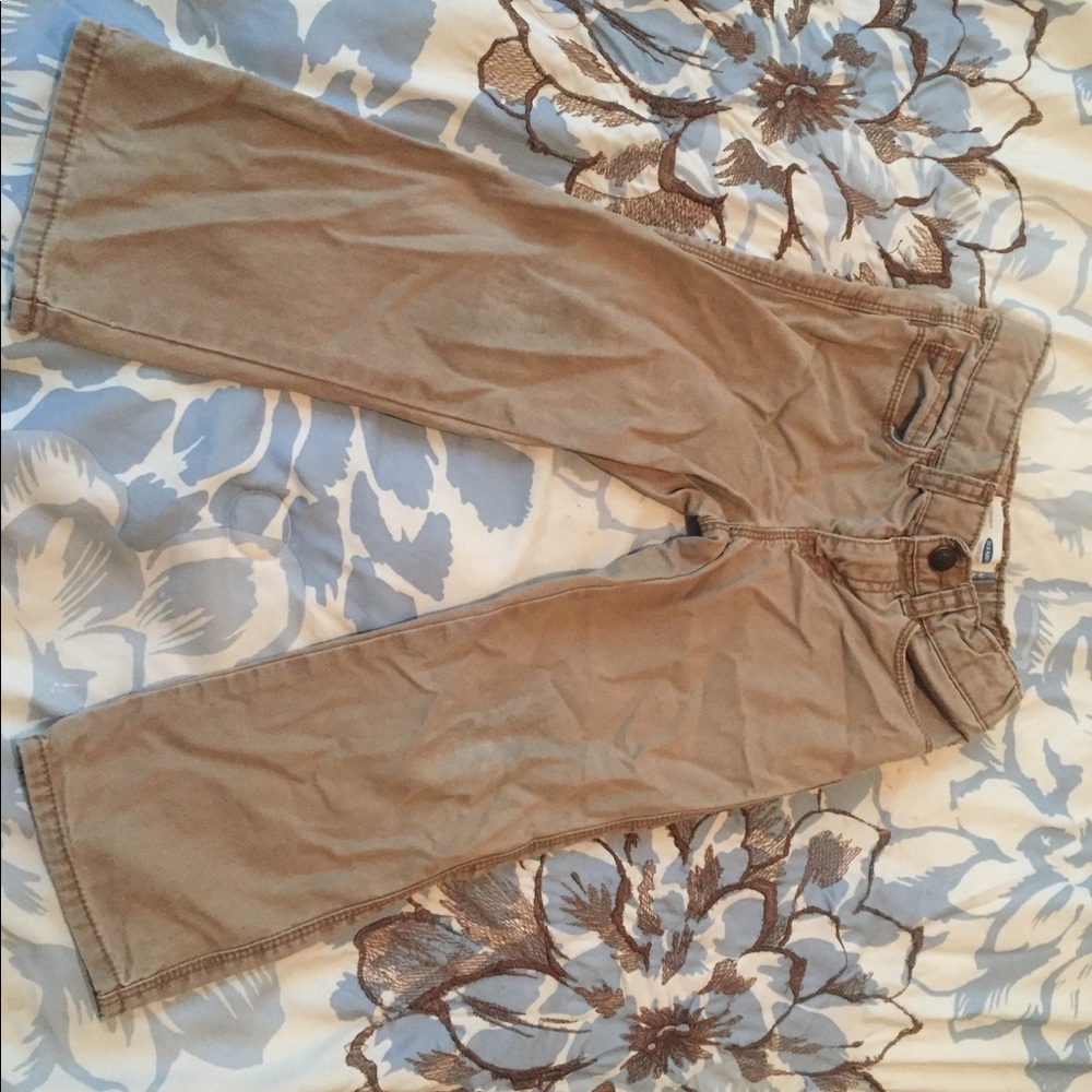 Old navy 4t boy khaki pants FINAL PRICE
