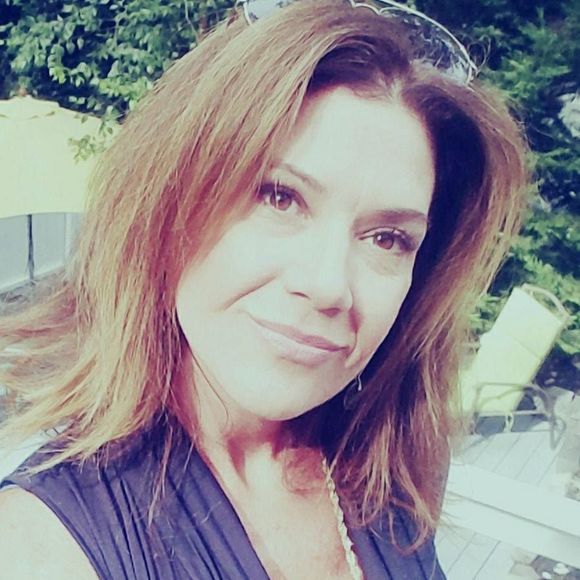 Meet your Posher, Sherry - Picture 1 of 1