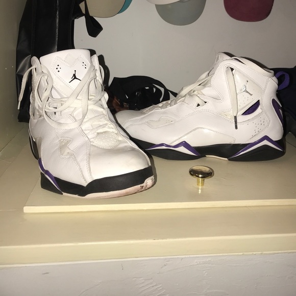 Air Jordan’s - Picture 2 of 3