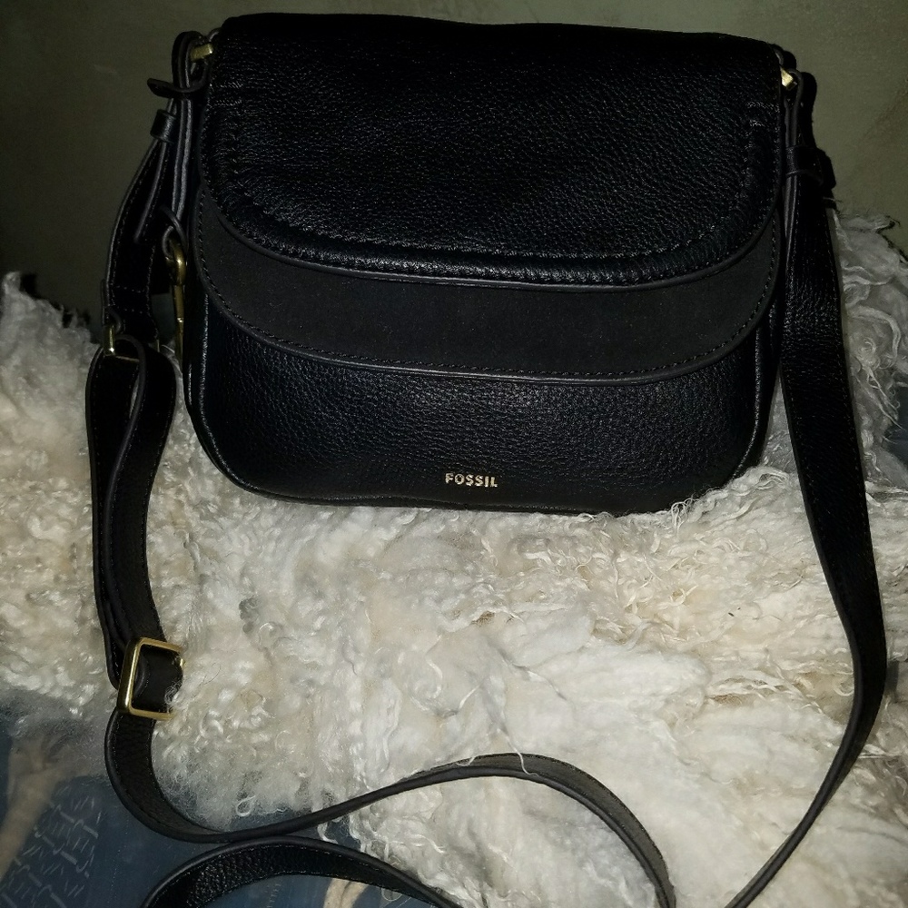 SOLD🛇🚫 NWT Fossil Black leather bag/purse