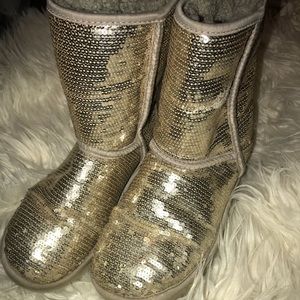 Silver sparkle Uggs