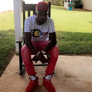 Meet your Posher, Derrick