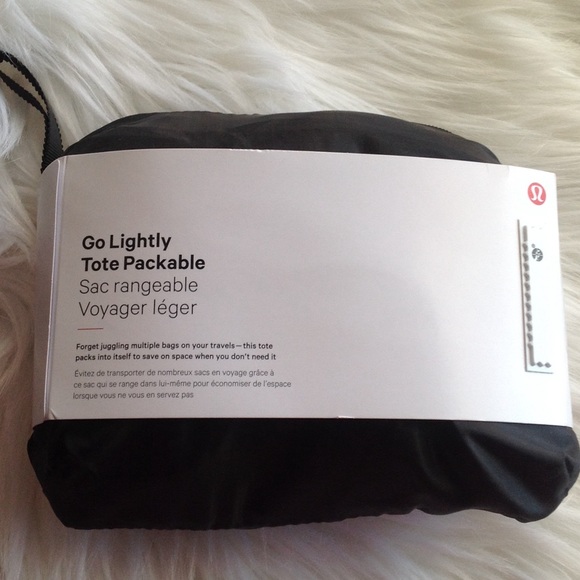 NWT✔️LULULEMON Go Lightly Tote Packable - Picture 6 of 7