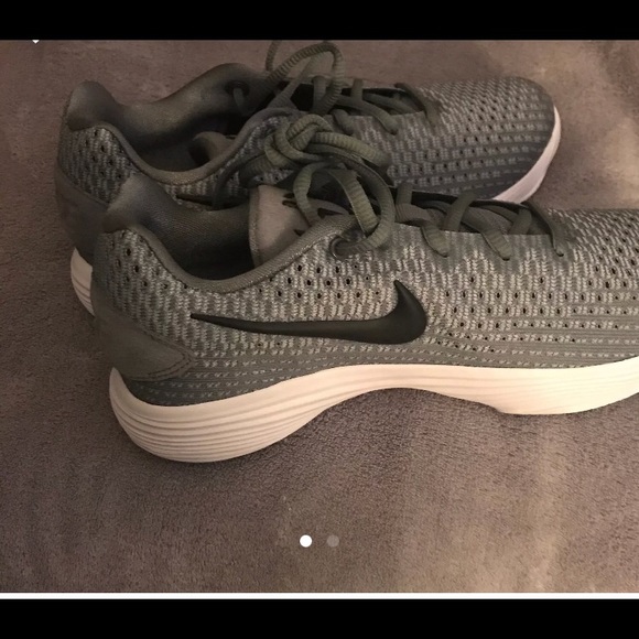 Nike hyperdunks new in box - Picture 1 of 1