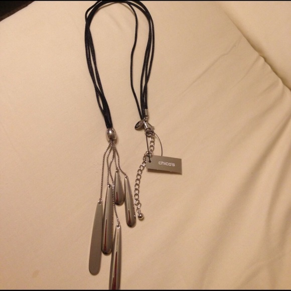 Chicos silver &black lariat necklace - Picture 5 of 6