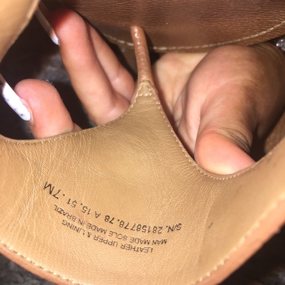 Size 7 Tory Burch Sandals - Picture 3 of 3