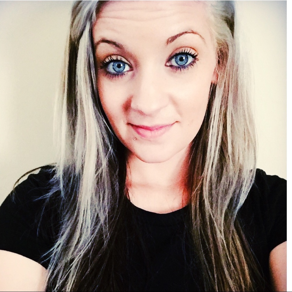 Meet your Posher, Ashley