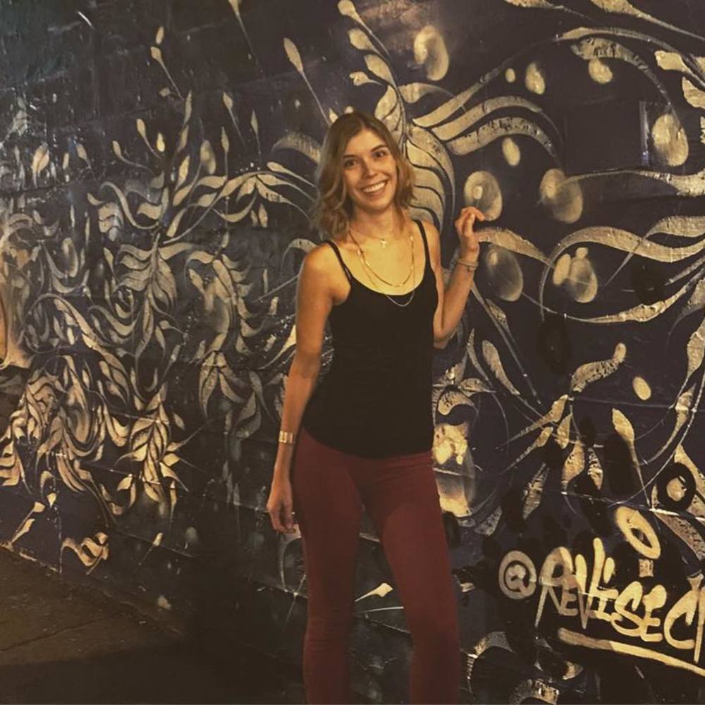 Meet your Posher, Elizabeth