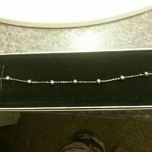 Black pearl bracelet