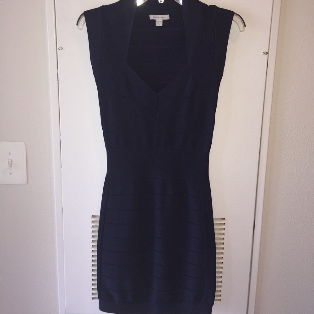 Navy blue bandage dress!