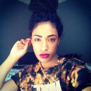 Meet your Posher, Jasmine