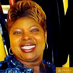 Meet your Posher, Debra