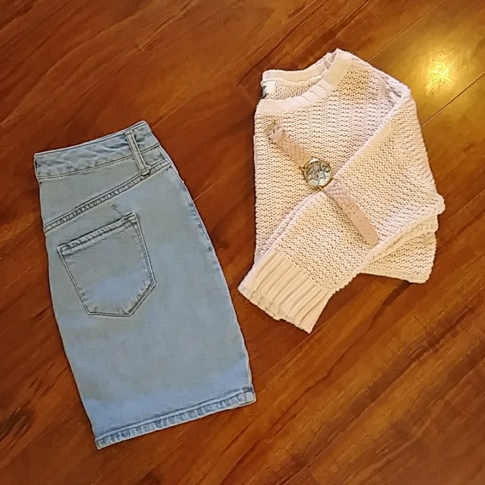 ADORABLE blue jean skirt