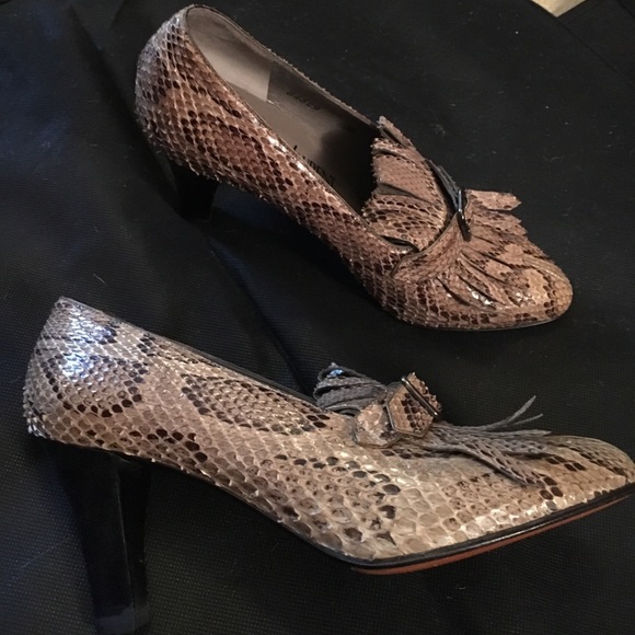 Vintage Yves Saint Paris Laurent heel - Picture 5 of 5