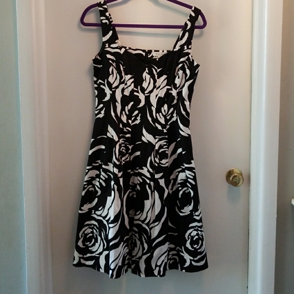 WHBM fit and flare