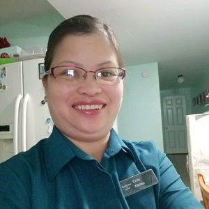 Meet your Posher, Emily