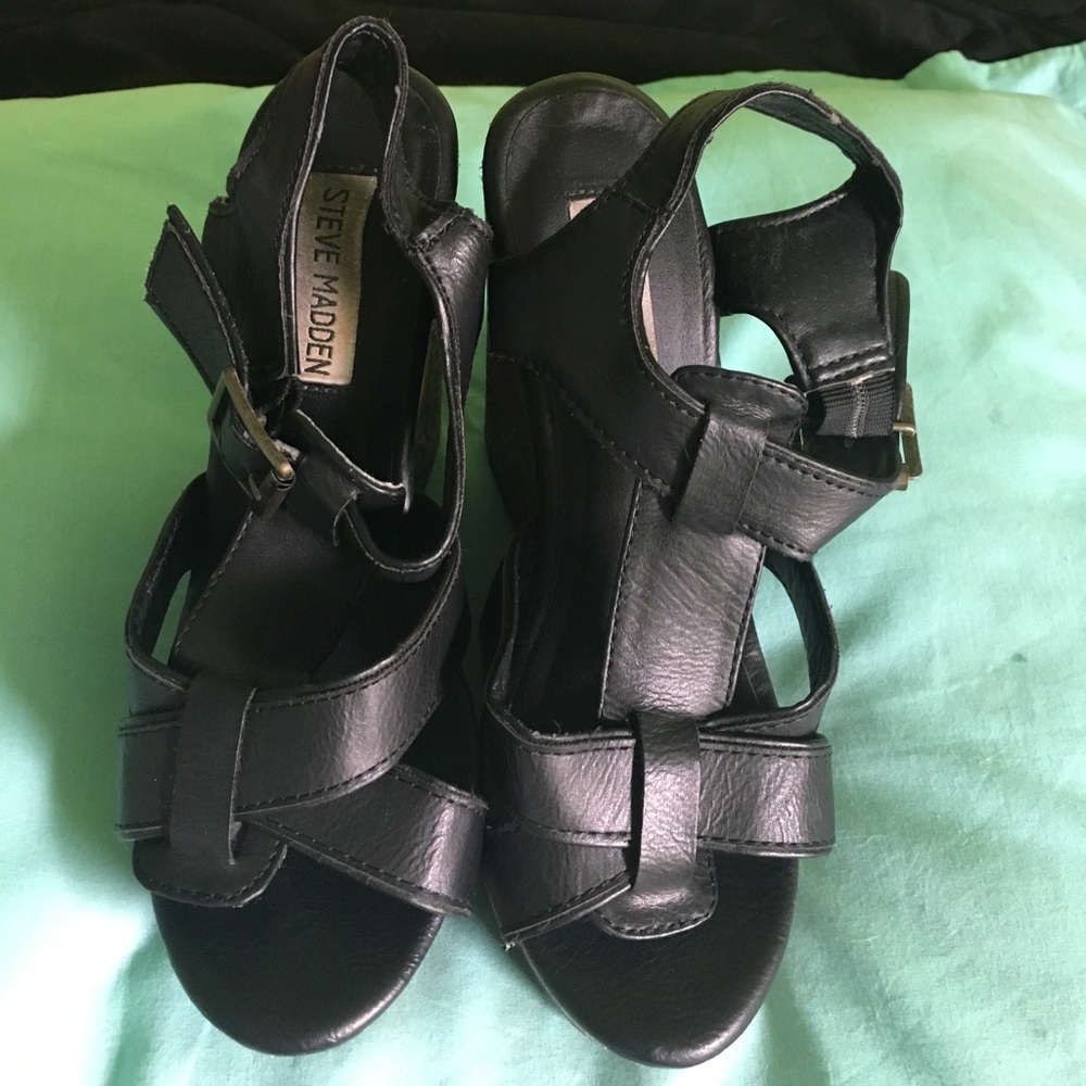 Steve Madden wedges