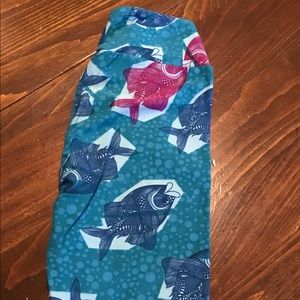 LulaRoe Os fish leggings