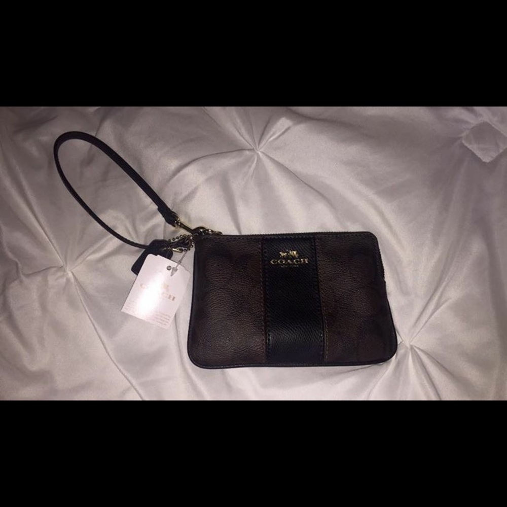 Coach mini wallet NEVER BEEN USED