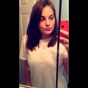 Meet your Posher, Savannah