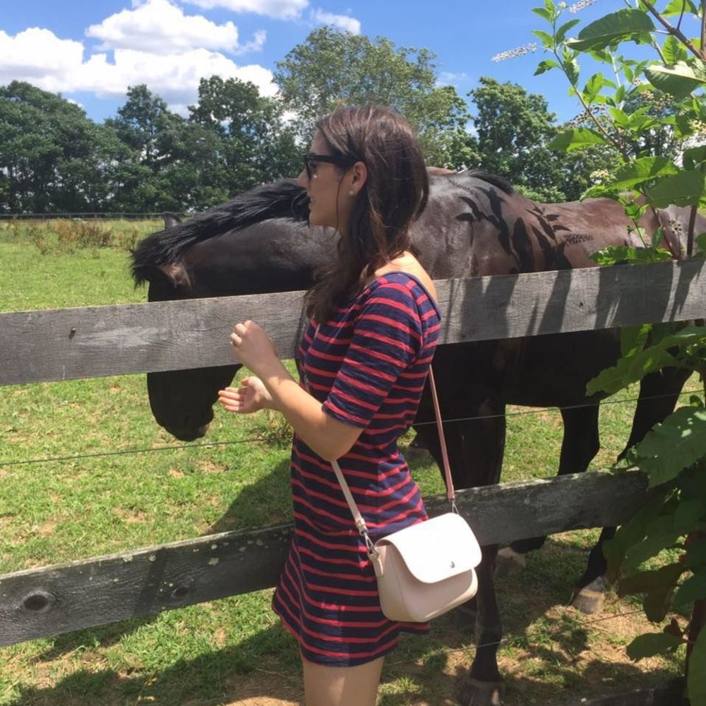 Meet your Posher, Noelle