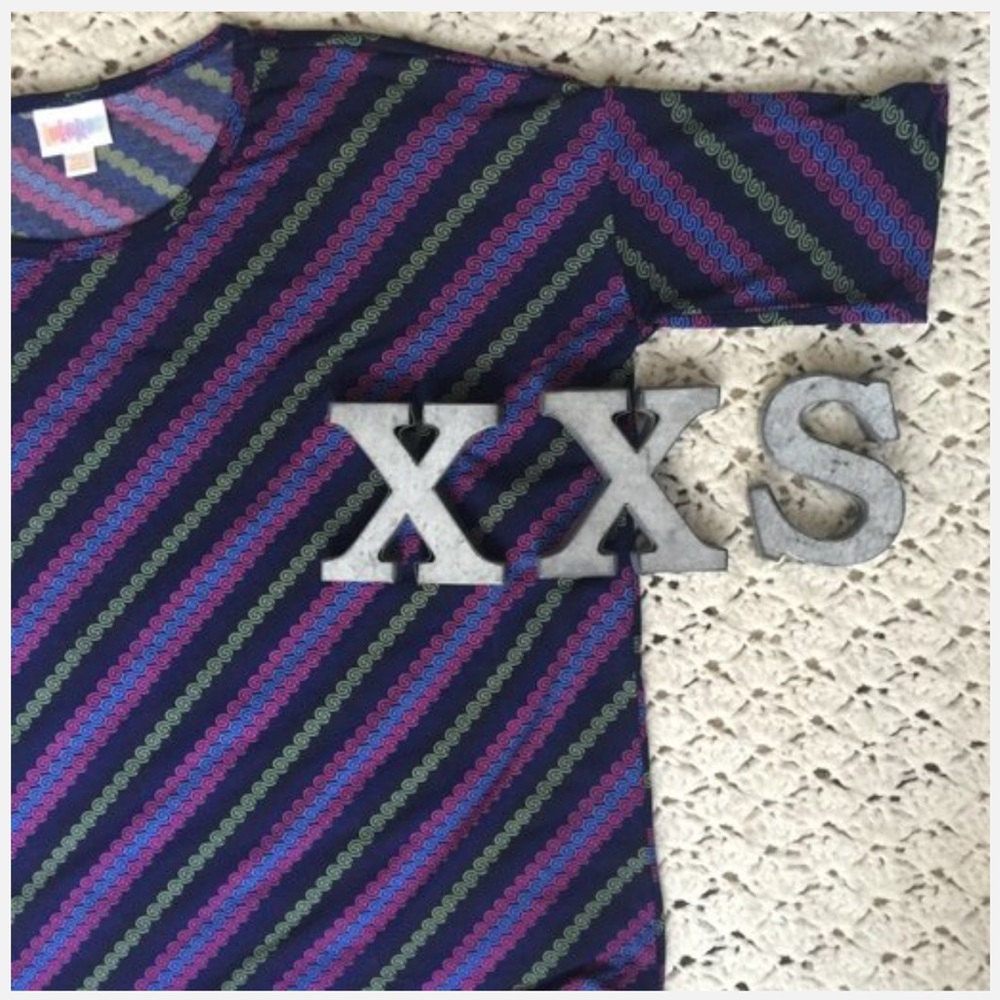 LuLaRoe XXS Irma tunic NWT