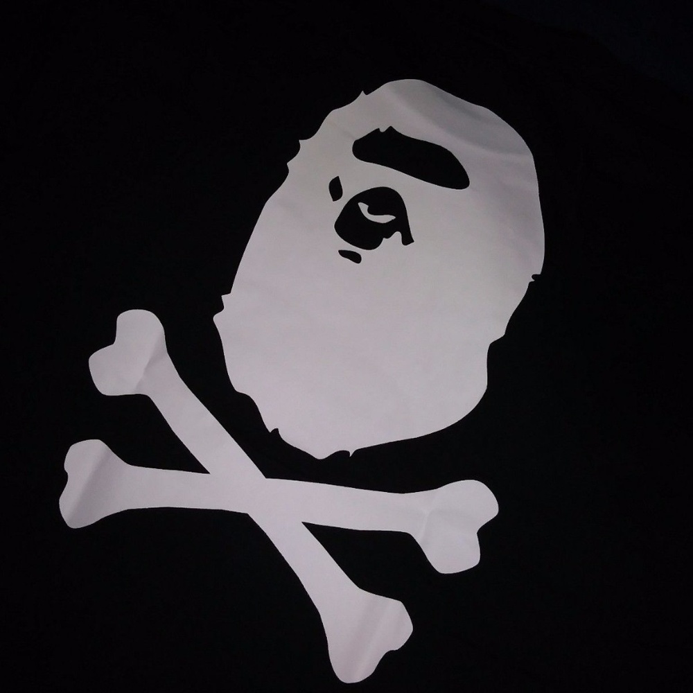 BAPE A BATHING APE TEE SHIRT AUTHENTIC BRAND NEW