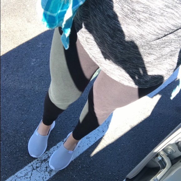 Adidas Neo cloudfoam slip-on shoes - Picture 4 of 4