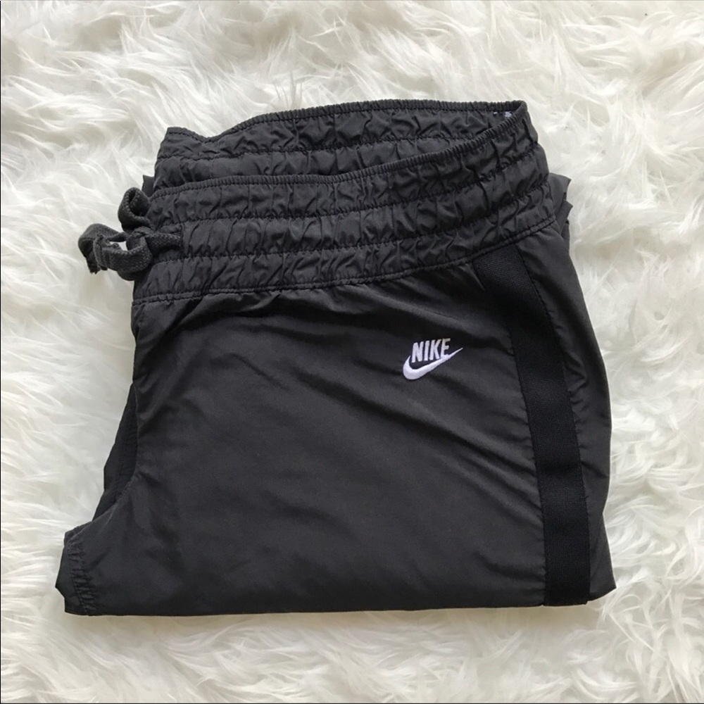 GREAT CONDITION Nike track pants