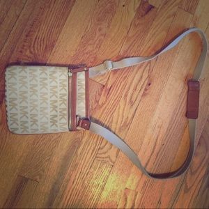 Michael Kors crossbody