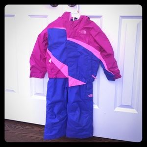Snow pants and jacket shell