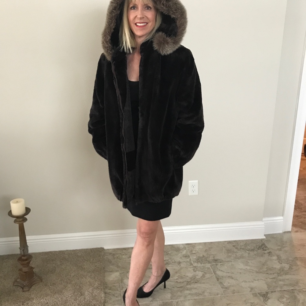 SOLD 🌸 Sheared Beaver Fur Coat Crystal Fox Fur
